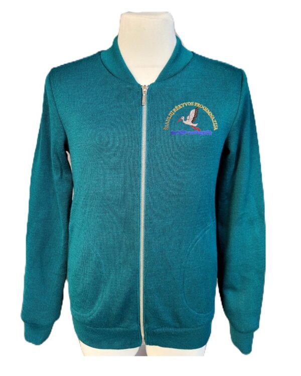 Užtraukiamas megztinis su emblema-0