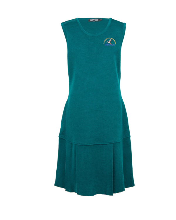 Klostuotas sarafanas su mokyklos emblema