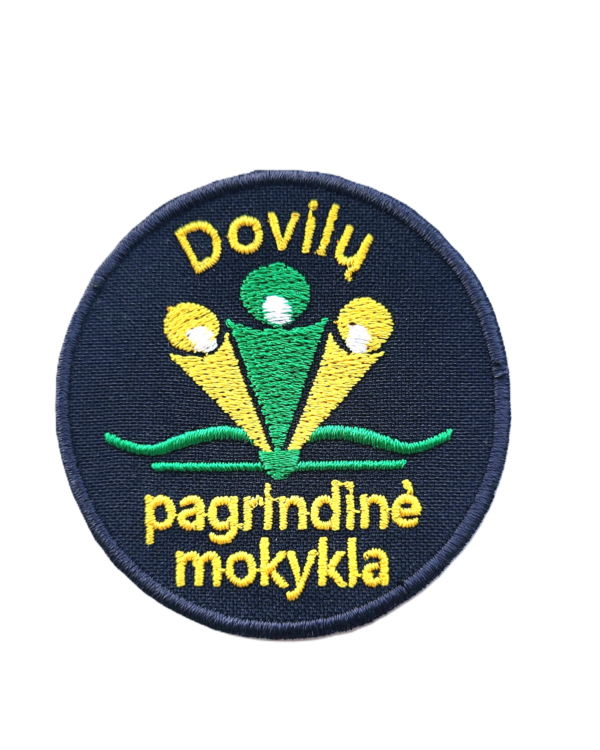 Klaipėdos raj. Dovilų pagrindinės mokyklos emblema
