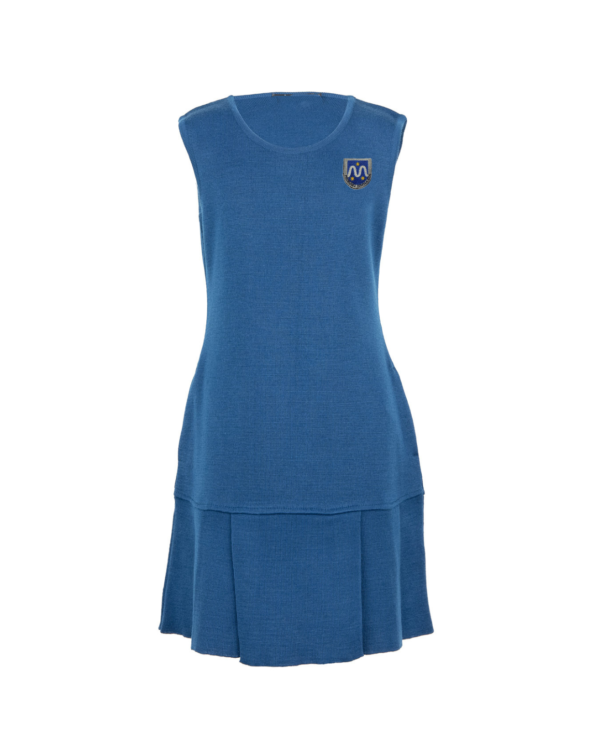 Klostuotas sarafanas su mokyklos emblema