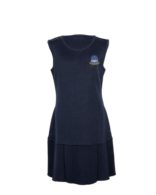 Klostuotas sarafanas su mokyklos emblema